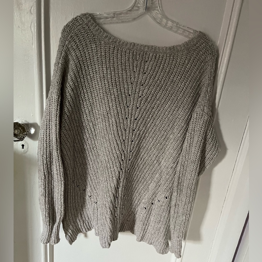 Soft and Cozy Knit Sweater with Side Zip Detail! - Picture 6 of 8